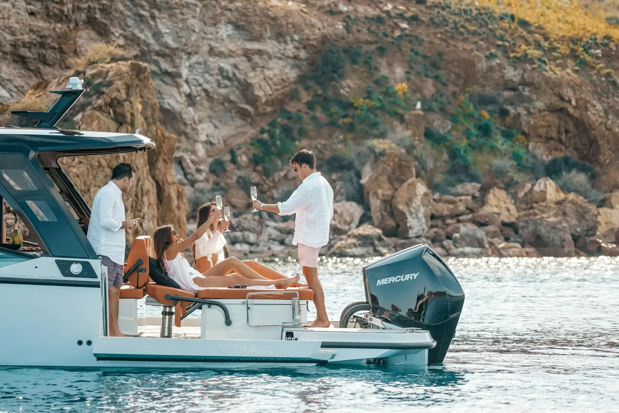 SAXDOR 320 GTO yacht